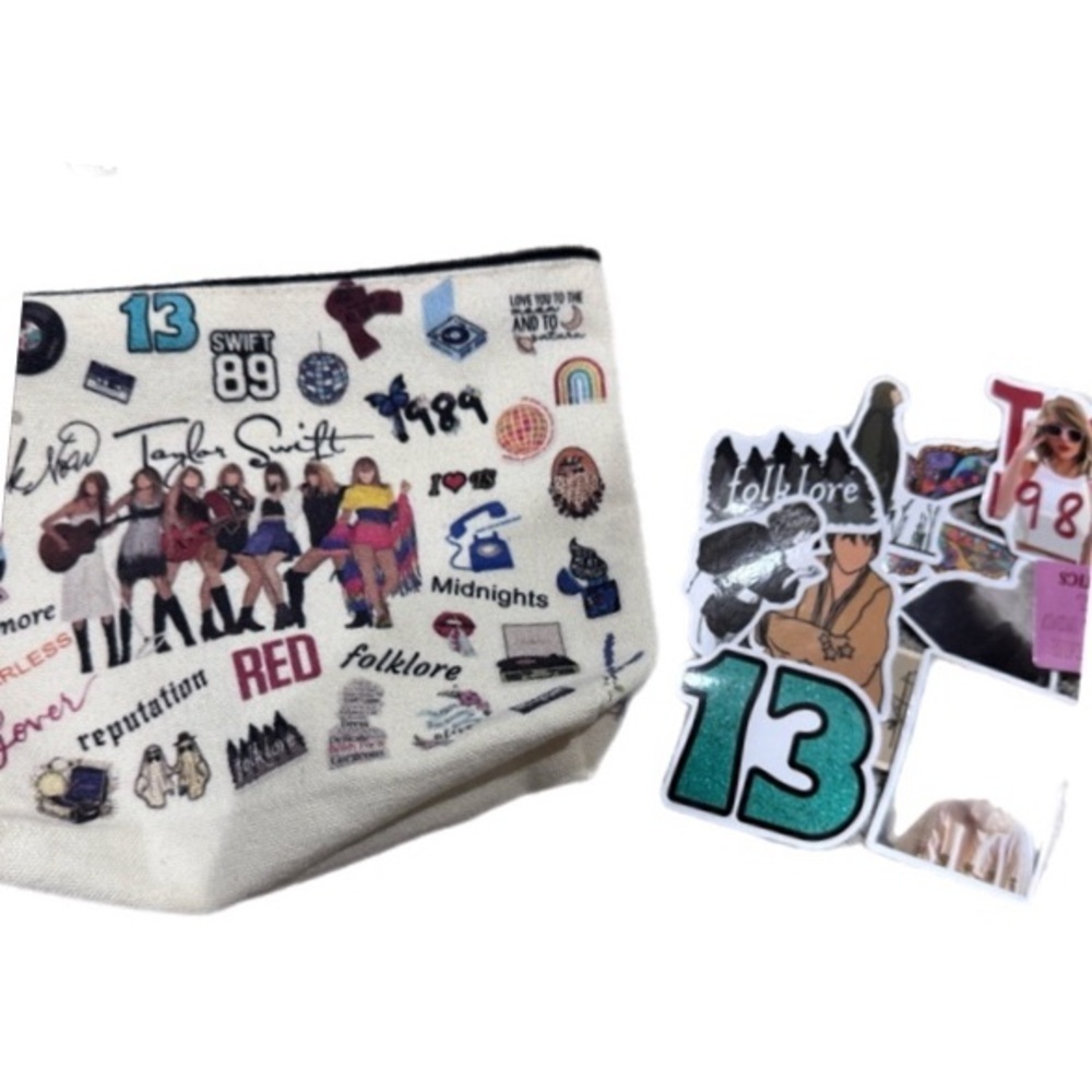 ☃️ Taylor Swift Themed Canvas Pouch☃️